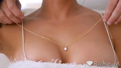 Уальное нижнее белье